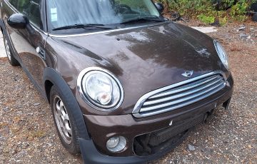 Mini MINI 2 R55 CLUBMAN PHASE 2 BREAK – 557572 – VEHICULE SUR LE SITE DE VARENNES-JARCY (17)