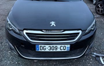 Peugeot 308 2 PHASE 1 – 557367 – VEHCIULE SUR LE SITE DE VARENNES-JARCY (17)
