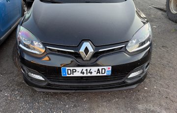 Renault MEGANE 3 PHASE 3 – 557570 – VEHICULE SUR LE SITE DE VARENNES-JARCY (17)